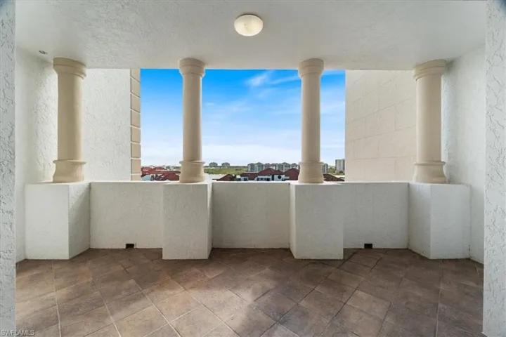 Canal view balcony space off of Owner's suite.