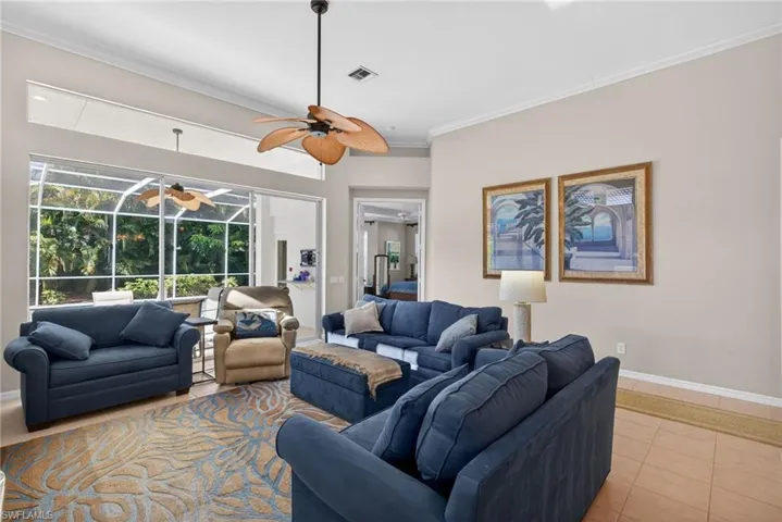 1789  Winding Oaks  WAY, Naples, FL 34109