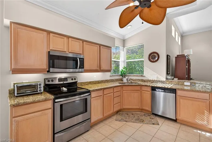 1789  Winding Oaks  WAY, Naples, FL 34109
