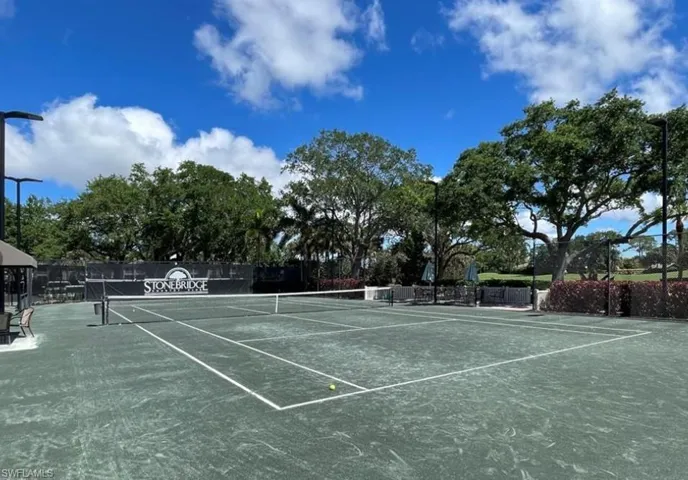 1789  Winding Oaks  WAY, Naples, FL 34109