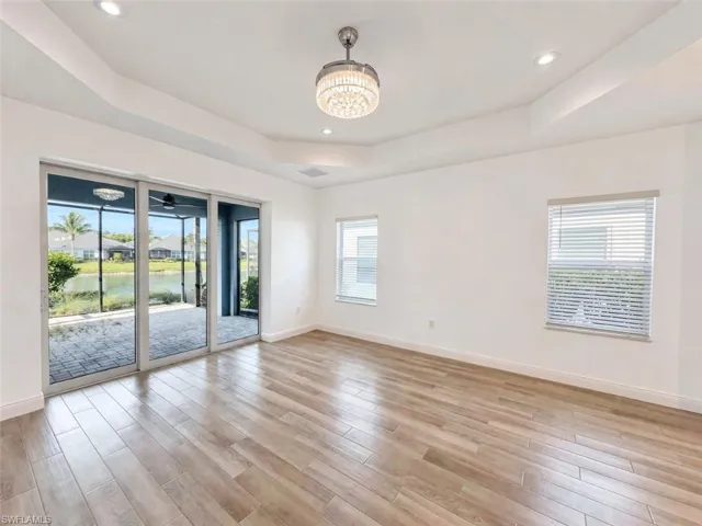 2295 Marquesa Cir, Naples, Florida 34112