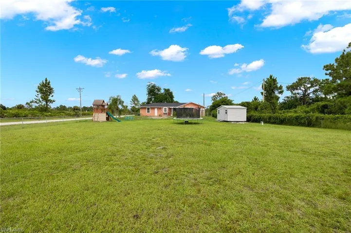 523  Leroy  AVE, Lehigh Acres, FL 33972