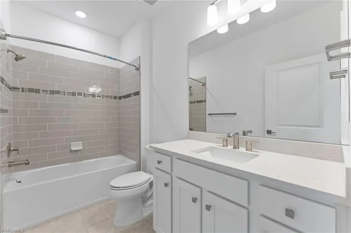 2159 Yellowfin Cir, Naples Fl 34114
