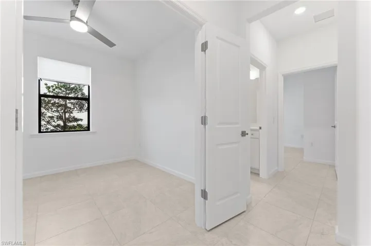 2159 Yellowfin Cir, Naples Fl 34114