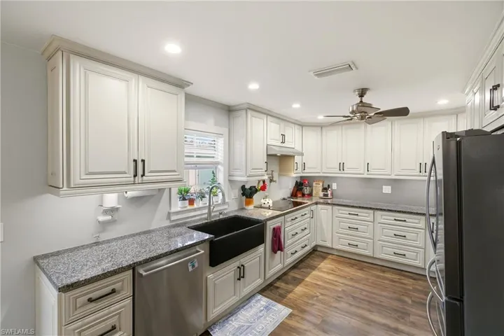 19550 Nalle Rd, North Fort Myers, Florida 33917