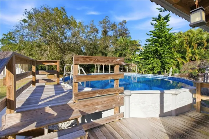 19550 Nalle Rd, North Fort Myers, Florida 33917