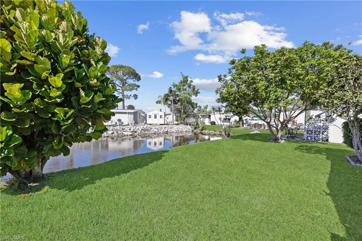 707  Palm Frond  CT, North Fort Myers, FL 33917