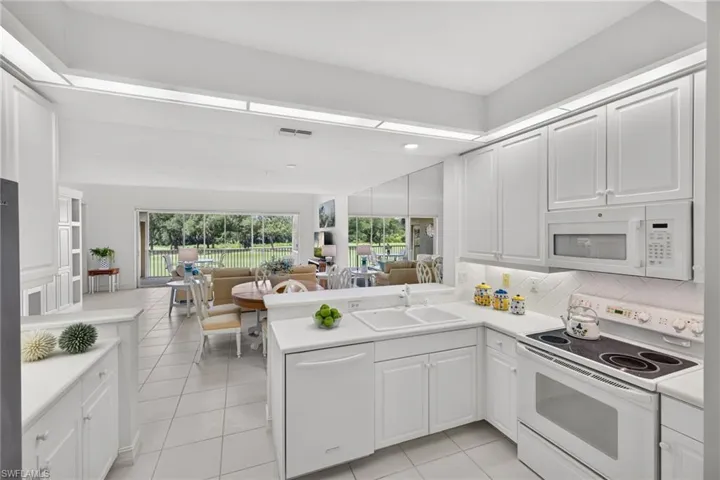 24619 Ivory Cane Dr 202, Bonita Springs, Florida 34134