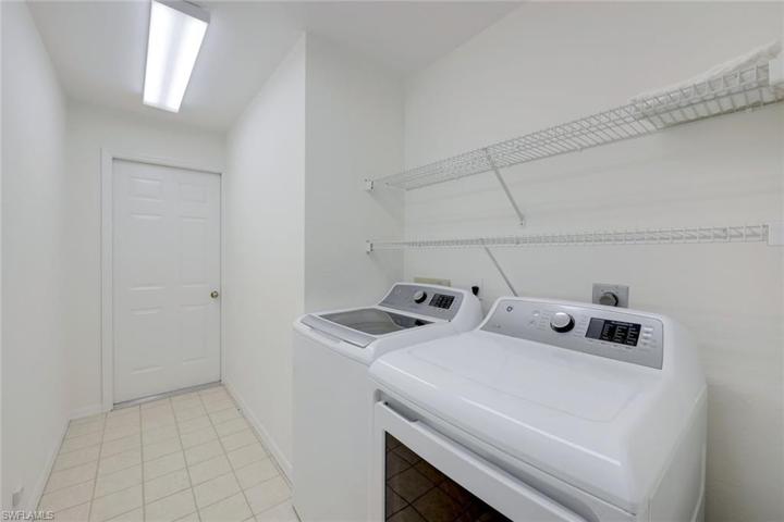 Newer Washer and Dryer Stay!