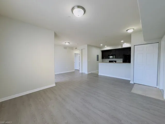 13160 Bella Casa Cir 2111, Fort Myers, Florida 33966