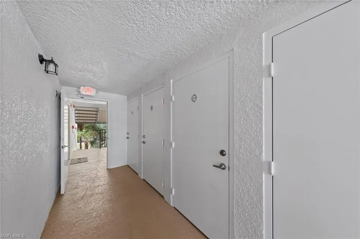 13160 Bella Casa Cir 2111, Fort Myers, Florida 33966