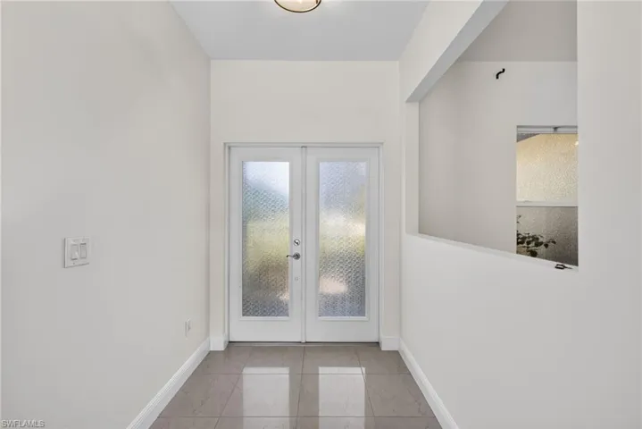 2770  70th NE AVE, Naples, FL 34120