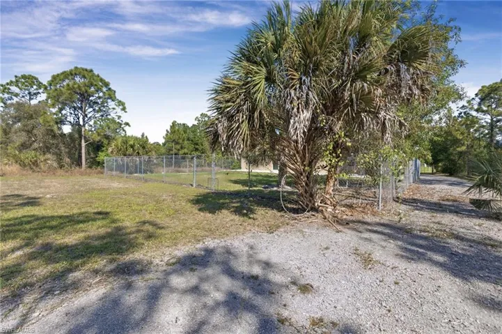 2770  70th NE AVE, Naples, FL 34120
