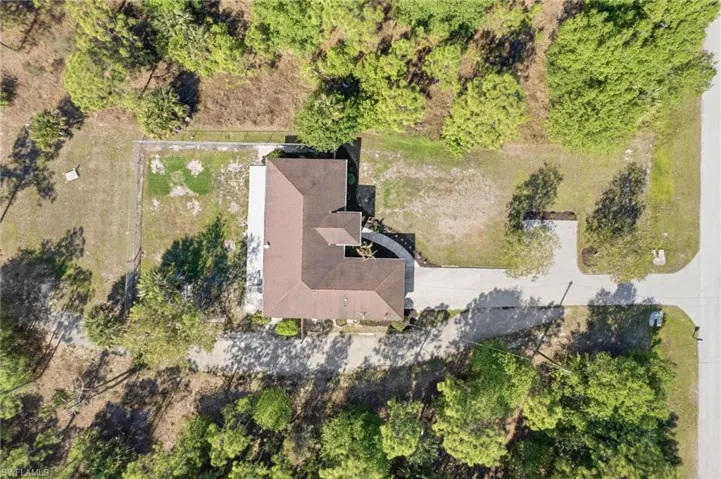 2770  70th NE AVE, Naples, FL 34120
