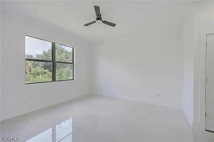 5905 Sunshine Blvd N, Lehigh Acres, Florida 33971