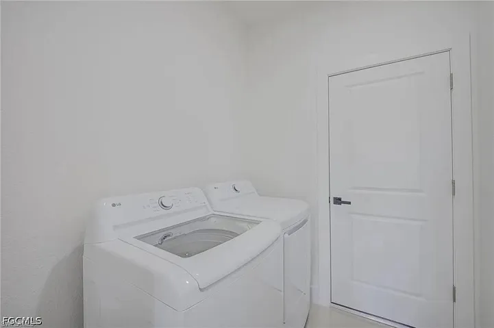 5905 Sunshine Blvd N, Lehigh Acres, Florida 33971