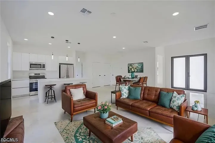 5905 Sunshine Blvd N, Lehigh Acres, Florida 33971