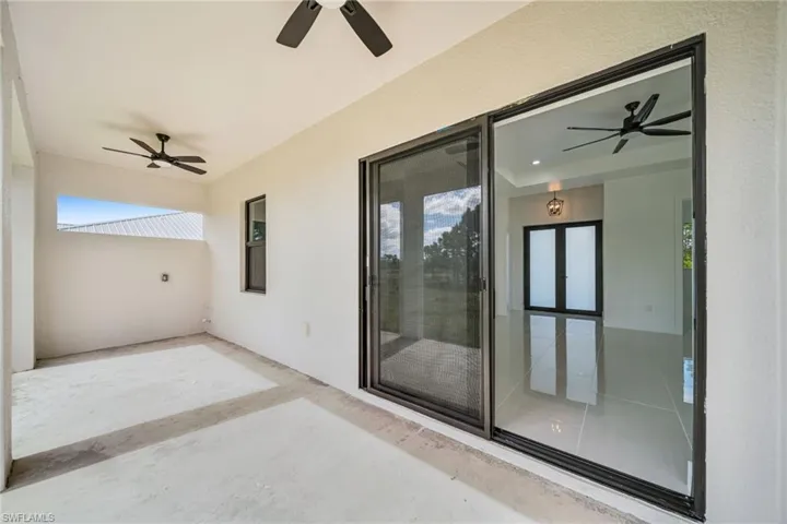 View of patio / terrace with a ceiling fan