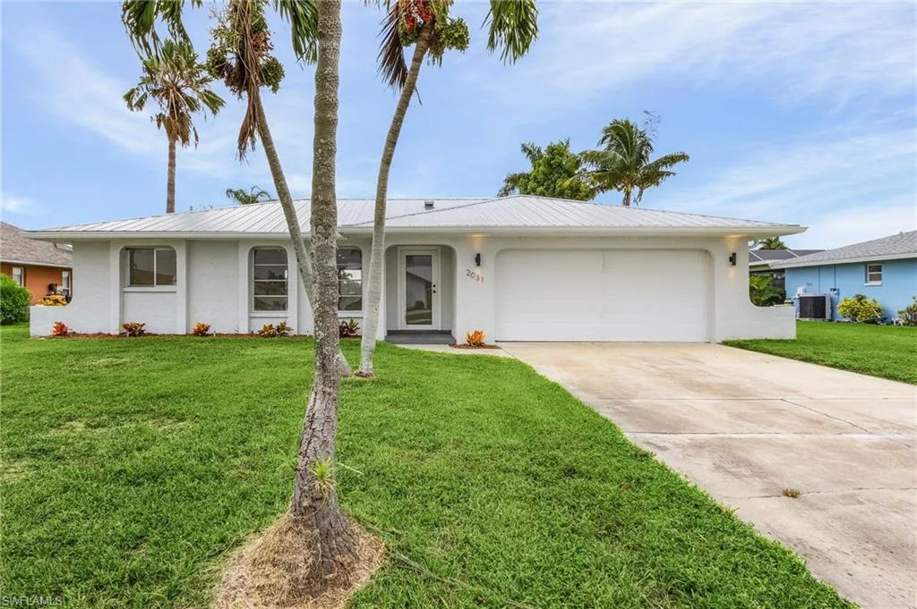 2031 25th LN, Cape Coral, FL 33904,224070267