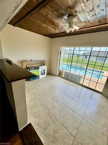 2152 NW 22nd  PL, Cape Coral, FL 33993