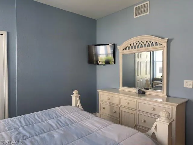 11848  Bayport  LN, Fort Myers, FL 33908