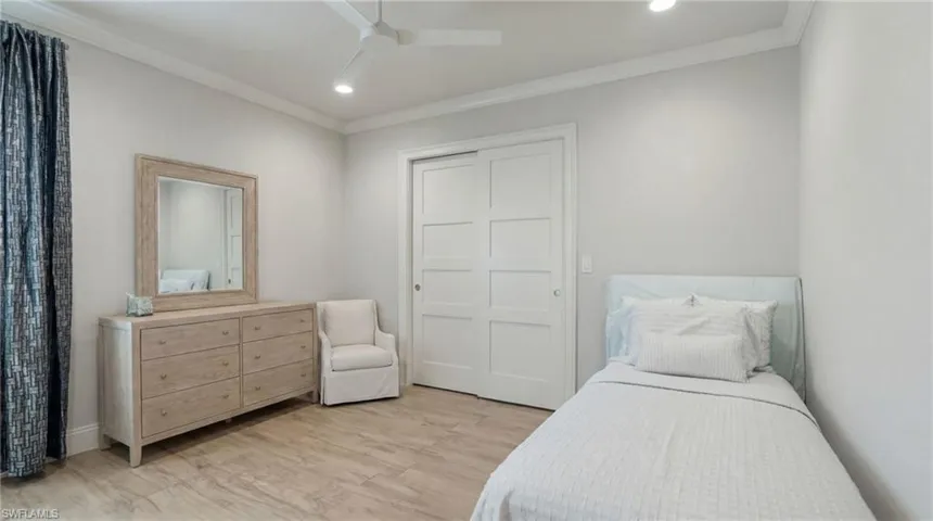 Guest bedroom ensuite