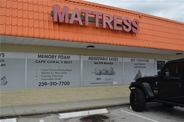 4402-4410  Del Prado S BLVD, Cape Coral, FL 33904