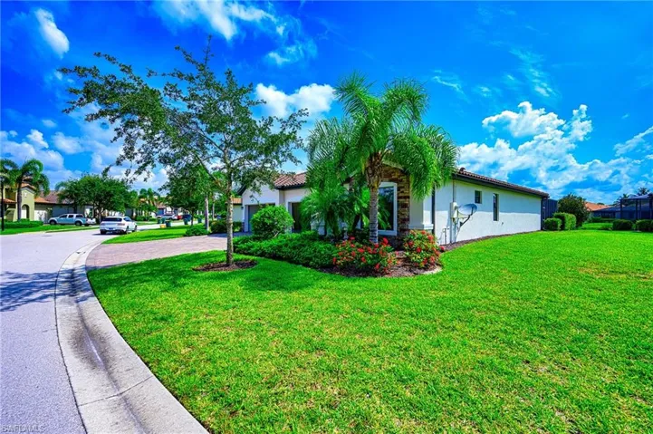 4604  Abaca  CIR, Naples, FL 34119