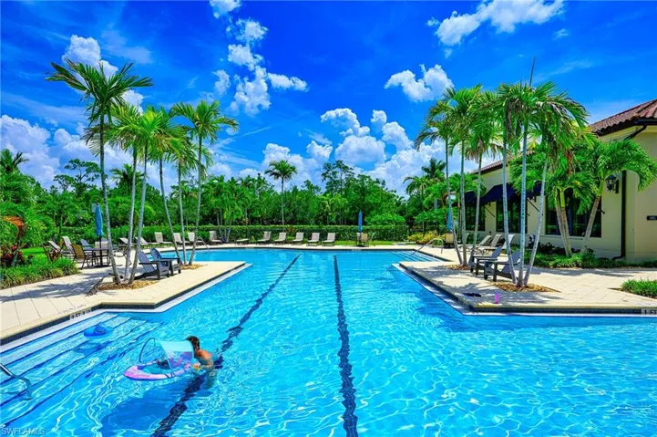 4604  Abaca  CIR, Naples, FL 34119