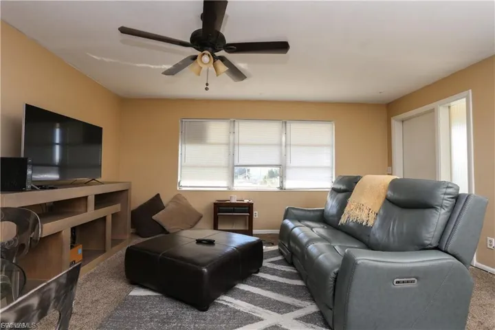4901 Victoria Dr 204, Cape Coral, Florida 33904