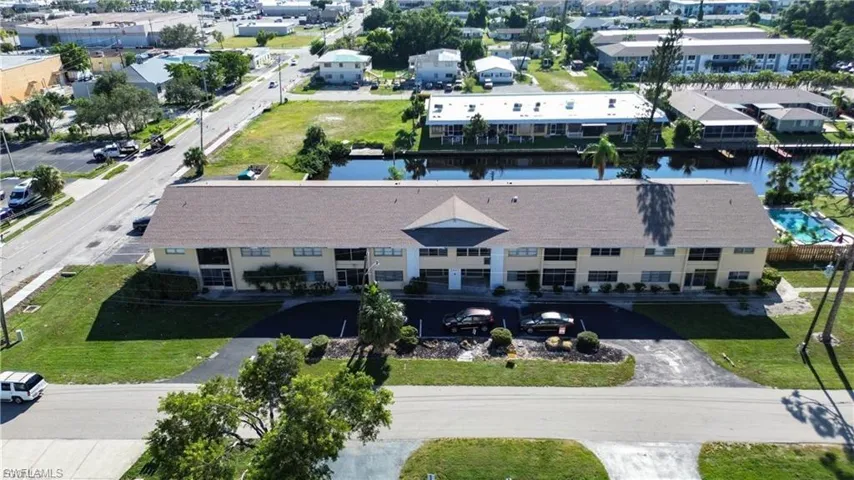 4901 Victoria Dr 204, Cape Coral, Florida 33904
