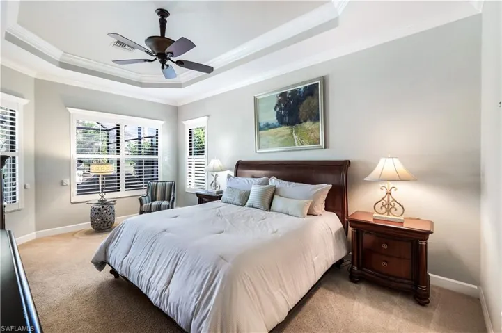 8706  Mustang Island  CIR, Naples, FL 34113