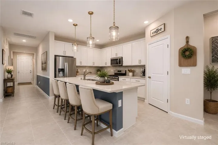 7079  Chapel Creek  LN, North Fort Myers, FL 33917