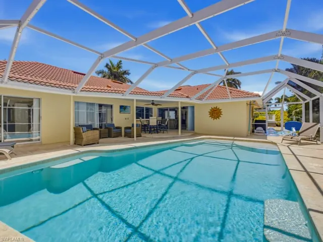 306 Colonial Ave, Marco Island, Florida 34145