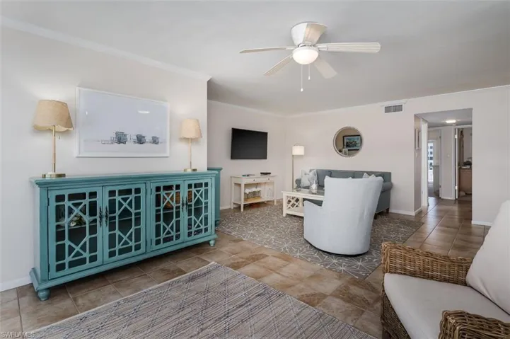 3450 Gulf Shore Blvd N 315, Naples, Florida 34103