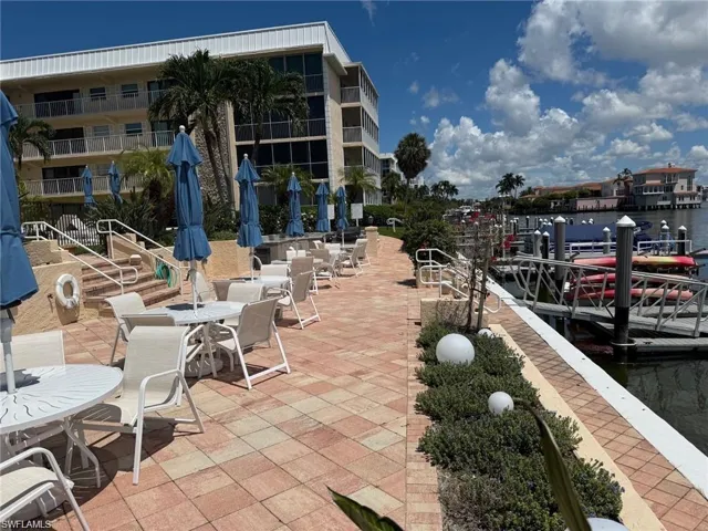 This is the Grilling and Dining Terrace along the Bay! 6 New Tables, Chairs and Umbrellas, and TWO brand new grills!!
