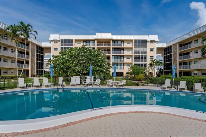 3450 Gulf Shore Blvd N 315, Naples, Florida 34103