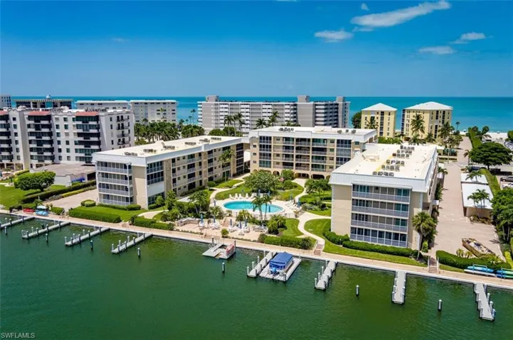 3450 Gulf Shore Blvd N 315, Naples, Florida 34103