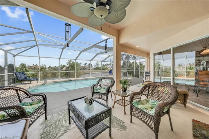 2517 SW 2nd  TER, Cape Coral, FL 33991