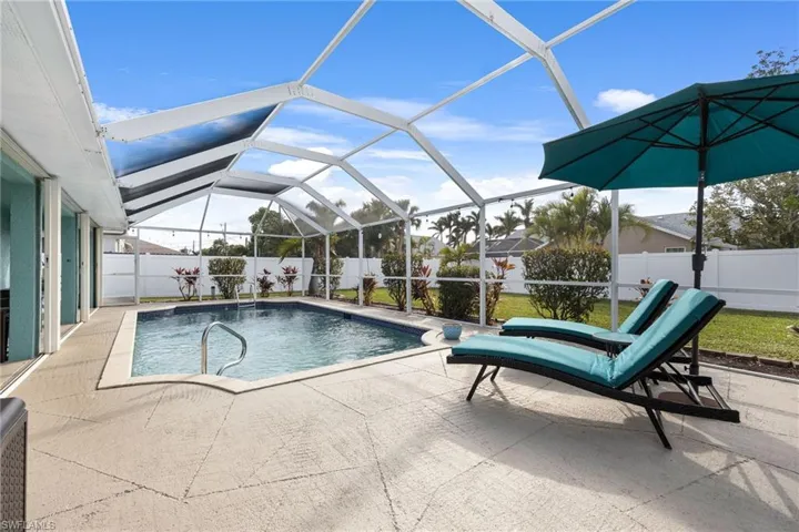 606 SE 28th  TER, Cape Coral, FL 33904