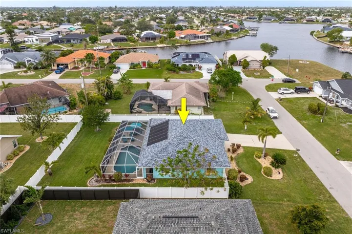 606 SE 28th  TER, Cape Coral, FL 33904