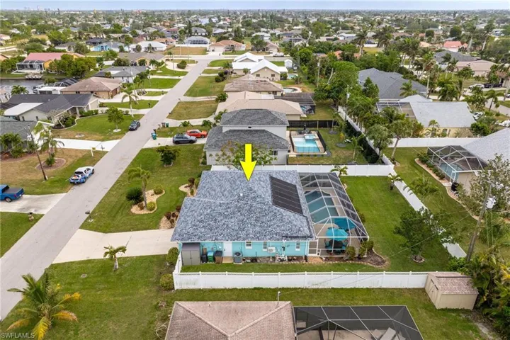 606 SE 28th  TER, Cape Coral, FL 33904