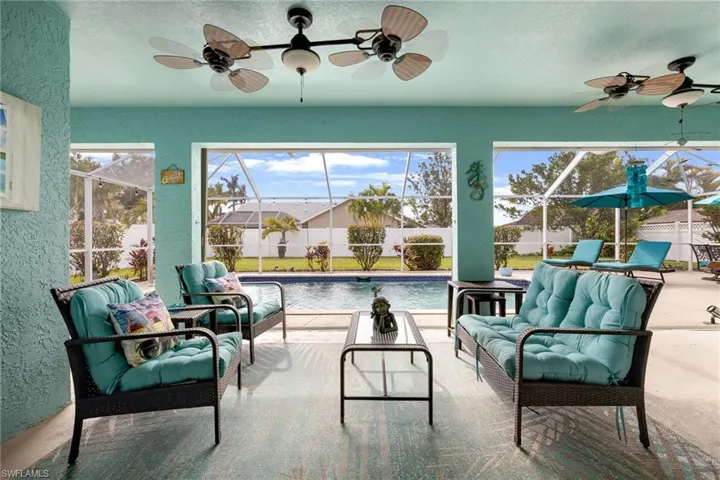 606 SE 28th  TER, Cape Coral, FL 33904