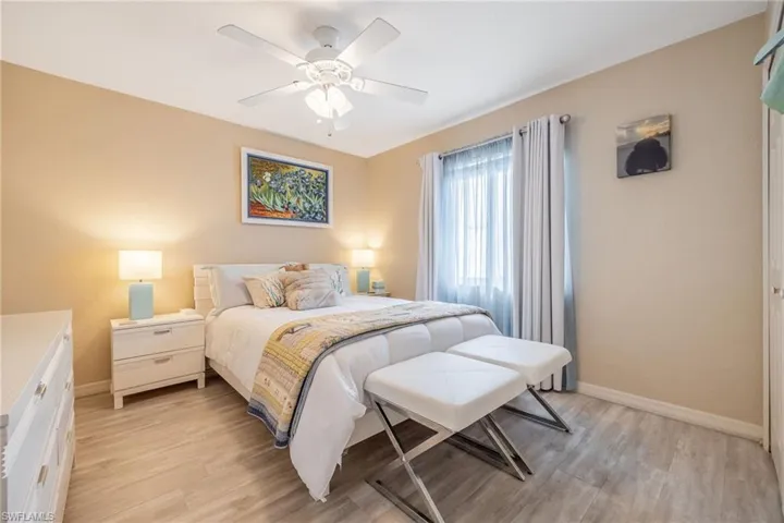 606 SE 28th  TER, Cape Coral, FL 33904