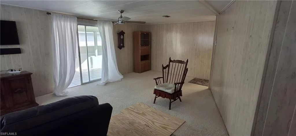 Spacious Living room