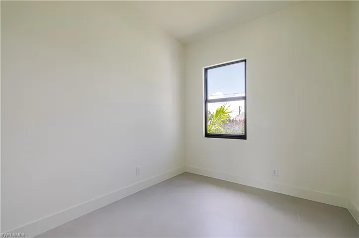 Den/office room