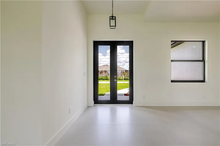 2705 Darlene Pl, Lehigh Acres, Florida 33971