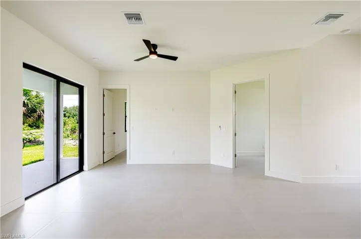 2705 Darlene Pl, Lehigh Acres, Florida 33971
