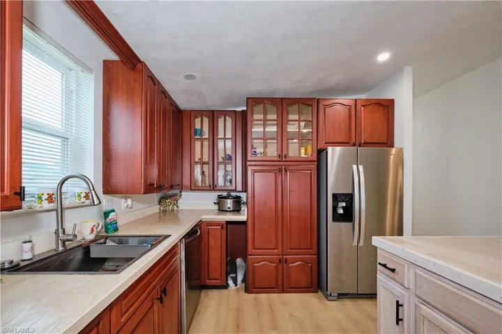 16820 Banyon Dr, Fort Myers, Florida 33908