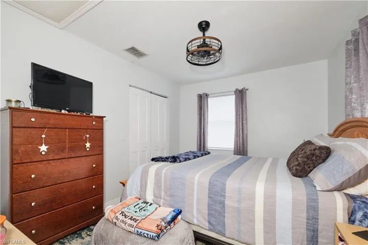 16820 Banyon Dr, Fort Myers, Florida 33908